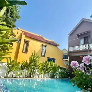 An Bang Gold Coast , Hoi An Vietnam